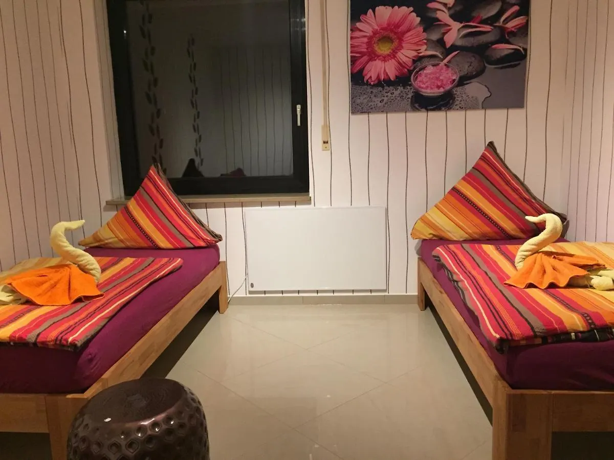 Exclusive Living Apartment 2 Zimmer Bis Zu 4 Personen Nuremberg Germany